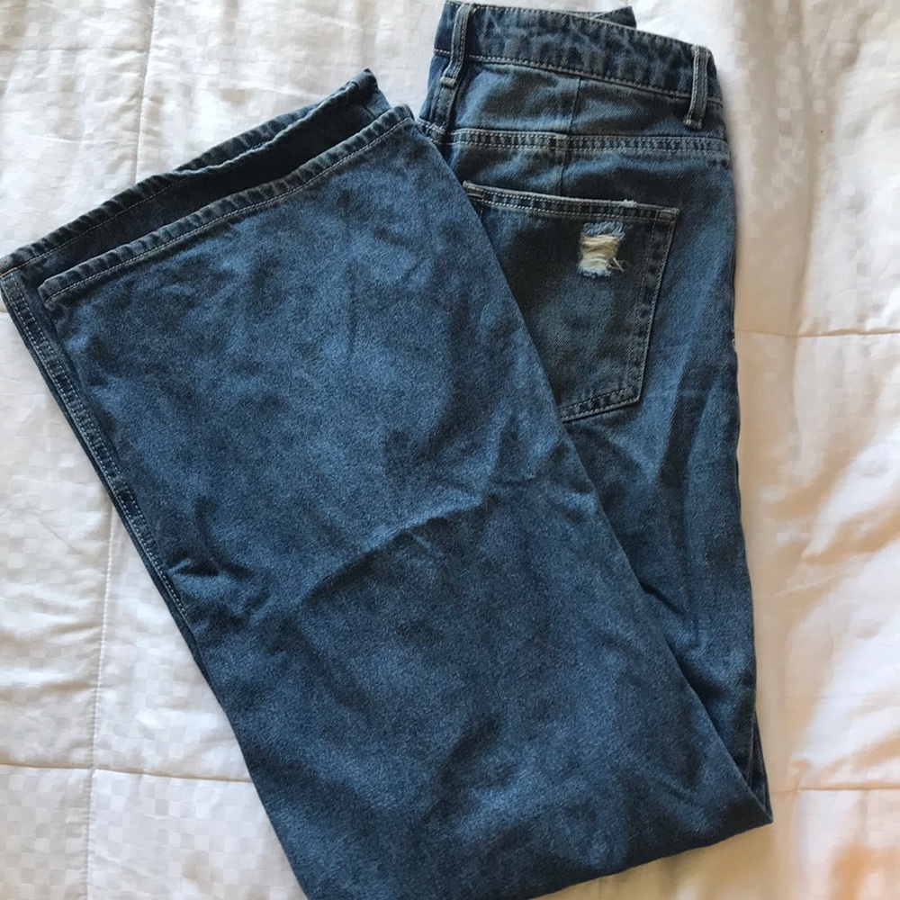 Forever 21 High Waisted Flared Jeans w Holes